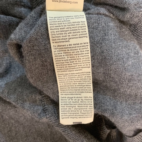 J. Lindeberg Merino Wool V Neck Sweater Vest - Picture 10 of 10